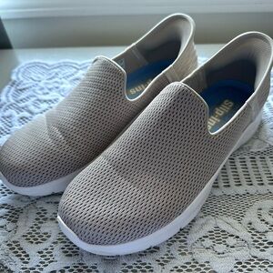 Skechers Light Taupe Women’s “Slip-Ins” Sneakers - Size 10